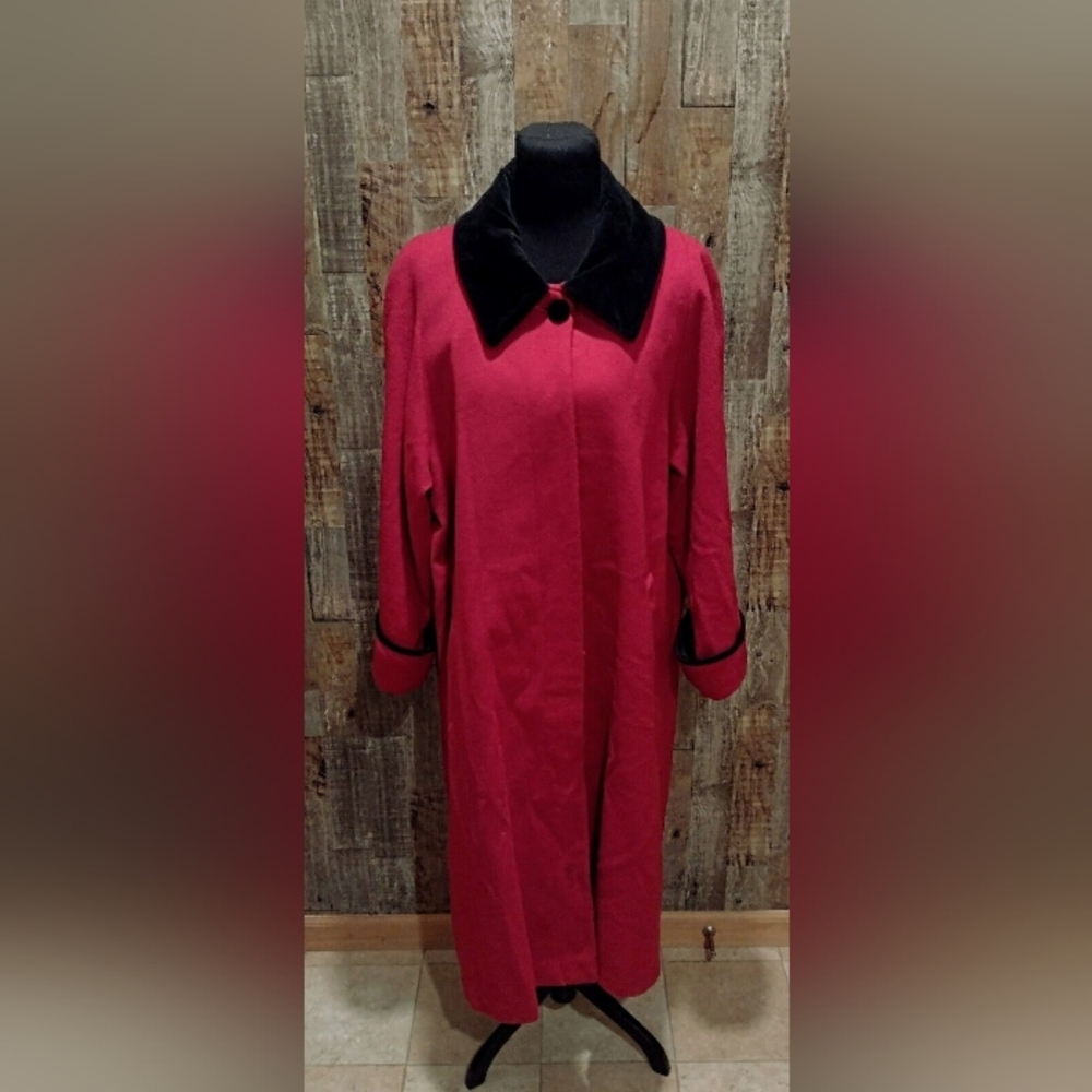 VINTAGE MARIO DE PINTO MDP RED WOOL BLEND BLACK VELVET COLLAR WOMENS COAT SZ L